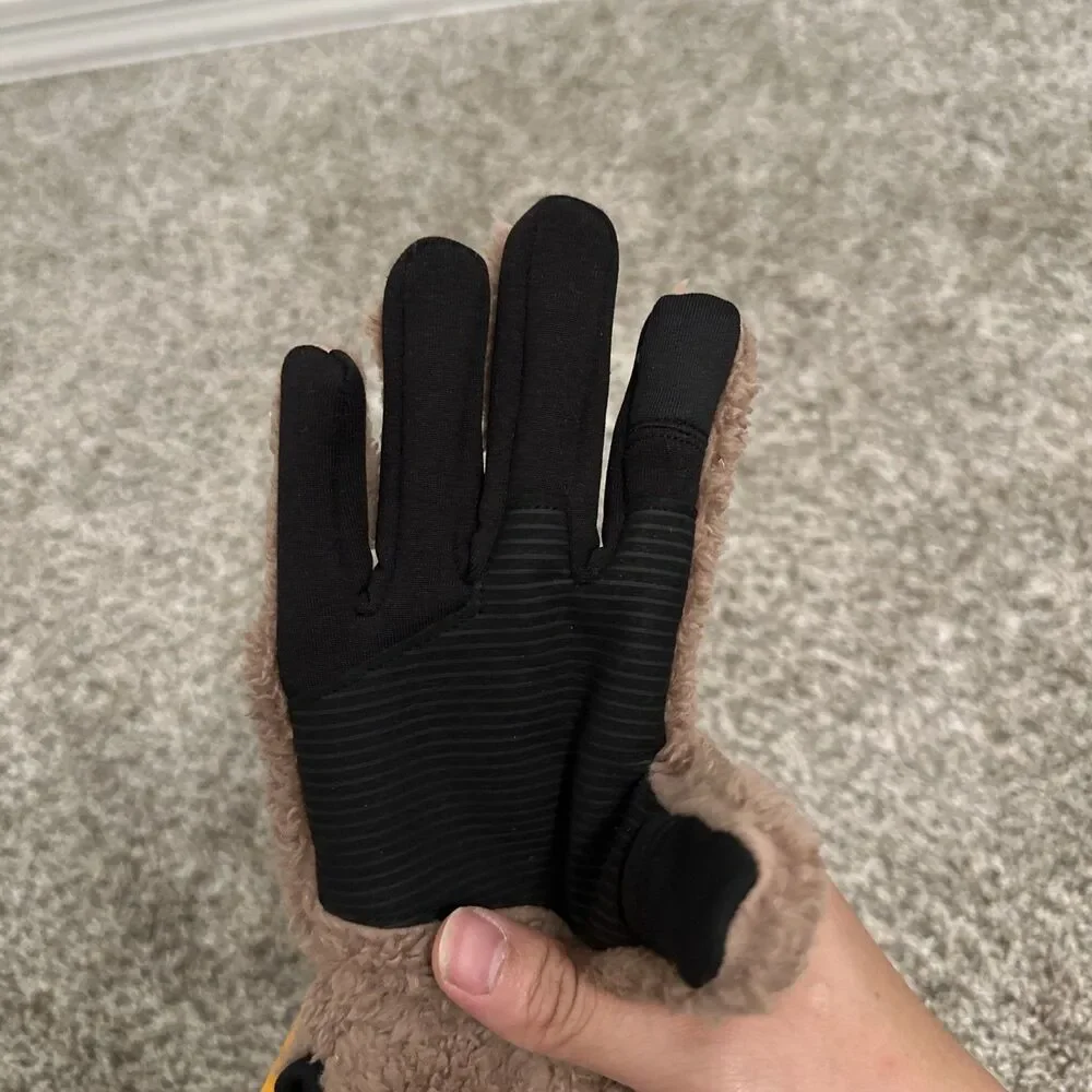Carhartt Women's Sherpa Insulated Glove GF0858-W Size Small New With Tags